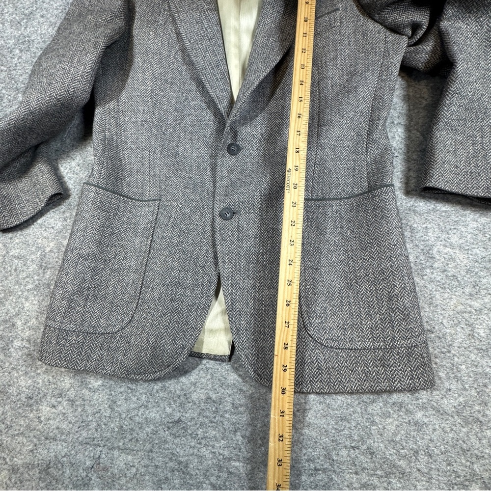 Samuelsohn Grey Herringbone Wool Blazer Sport Coat Size 40R Classic Tailored - Picture 6 of 16